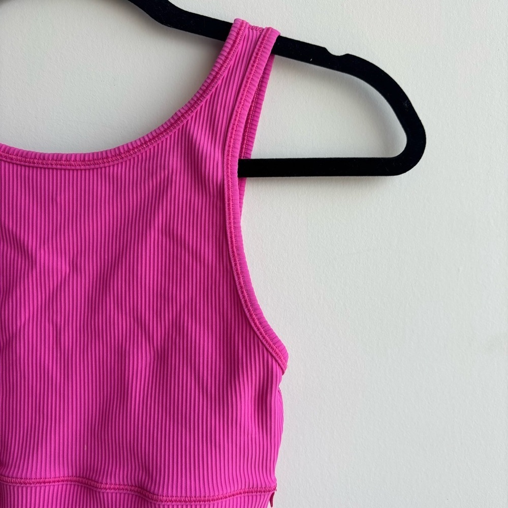 Lululemon Power Pivot Tank‎ Top Ribbed, Size 4 - Picture 4 of 6